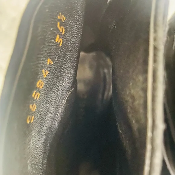 Gucci booties . - Picture 8 of 10